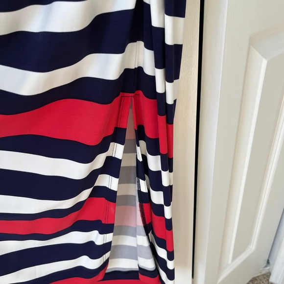 Banana Republic Maxi Dress **Never Worn** - Picture 3 of 4